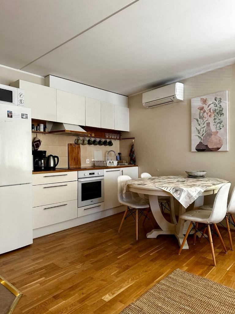 Tolli Apartment Kuressaare Eksteriør bilde